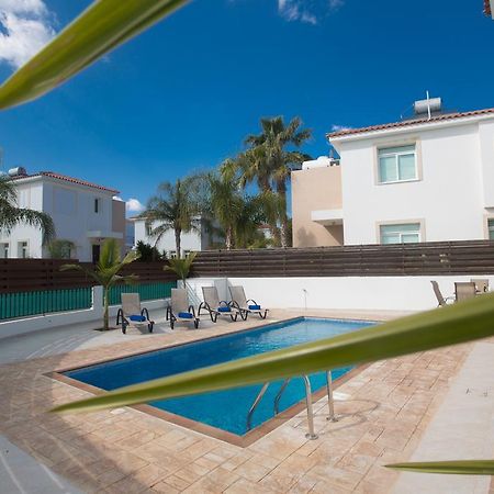 פרוטאראס Halle Villa חדר תמונה