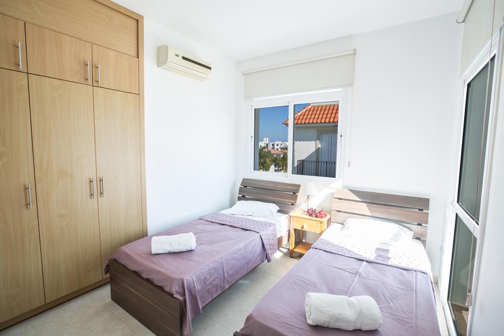 פרוטאראס Halle Villa חדר תמונה